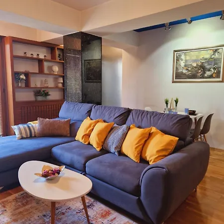 Kamche Lux Apartment *