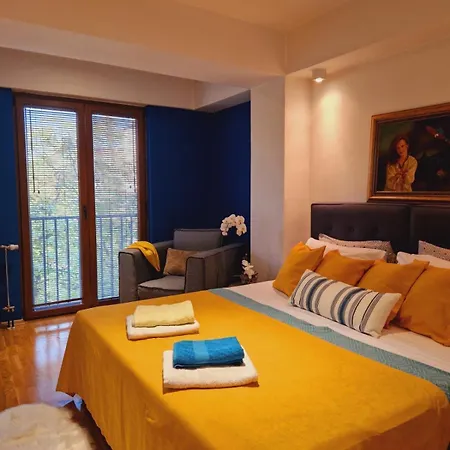 Apartment Kamche Lux
